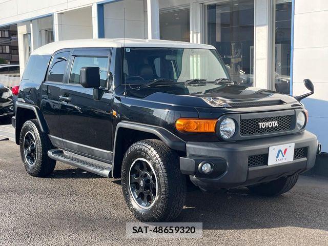 Toyota FJ CRUISER 2014-10 6905226-15