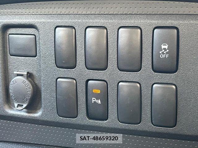 Toyota FJ CRUISER 2014-10 6905226-6