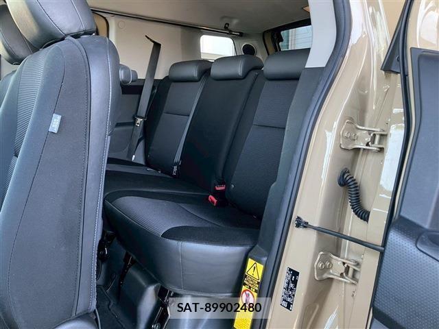 Toyota FJ CRUISER 2015-06 6905225-12