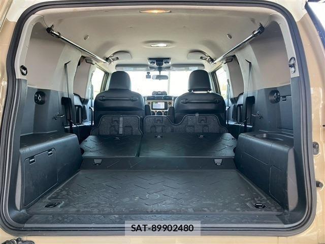 Toyota FJ CRUISER 2015-06 6905225-14