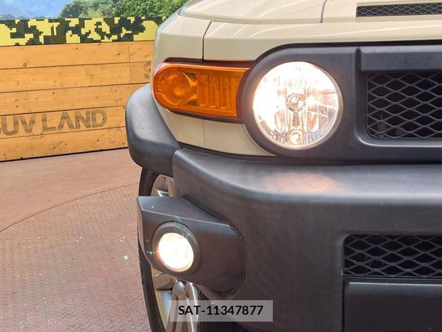 Toyota FJ CRUISER 2018-01 6905215-11
