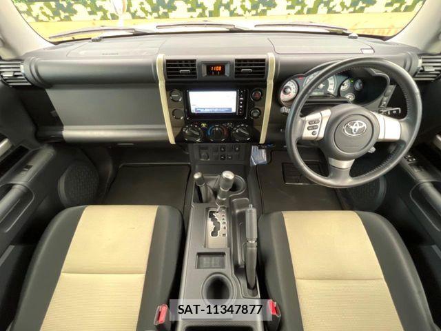 Toyota FJ CRUISER 2018-01 6905215-1