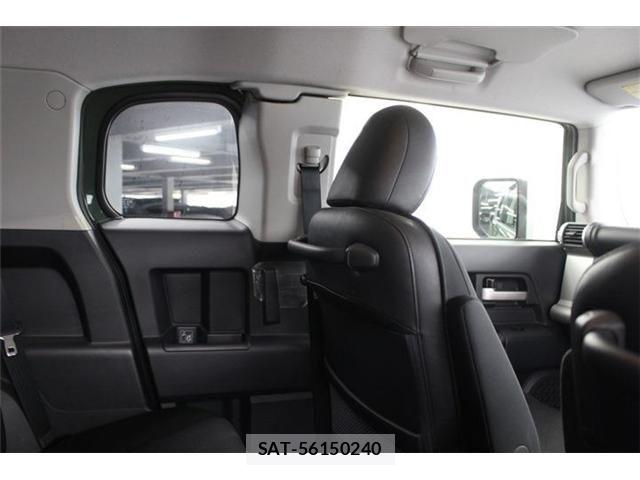 Toyota FJ CRUISER 2014-04 6993618-29