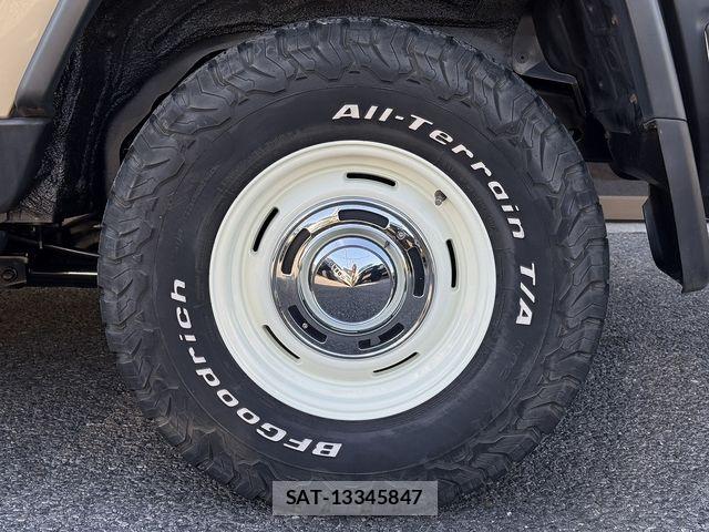 Toyota FJ CRUISER 2017-11 6993611-9