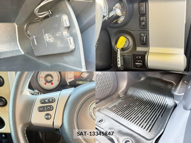 Toyota FJ CRUISER 2017-11 6993611-18