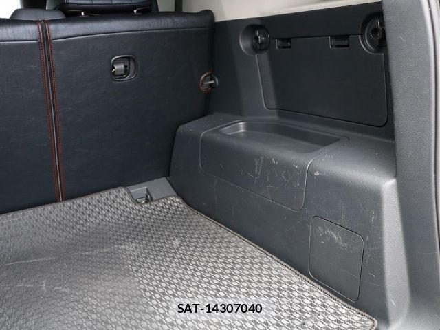 Toyota FJ CRUISER 2011-01 7058565-18