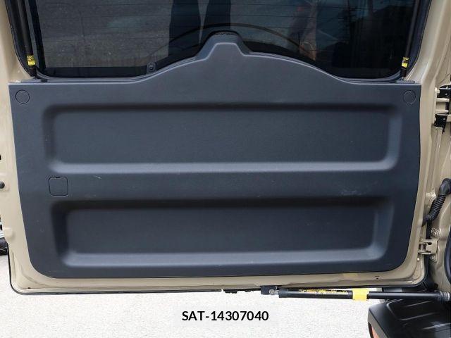Toyota FJ CRUISER 2011-01 7058565-19