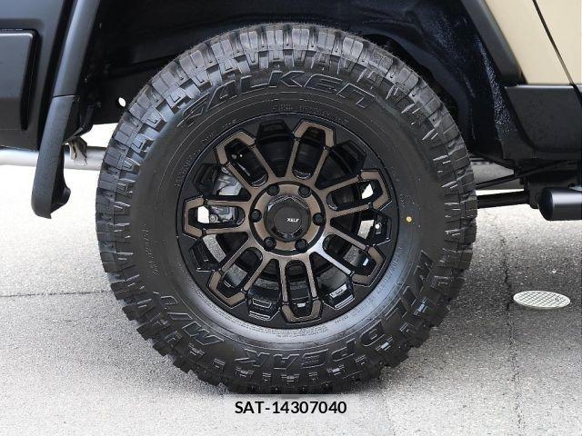 Toyota FJ CRUISER 2011-01 7058565-2
