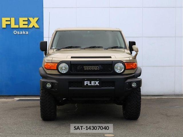 Toyota FJ CRUISER 2011-01 7058565-8