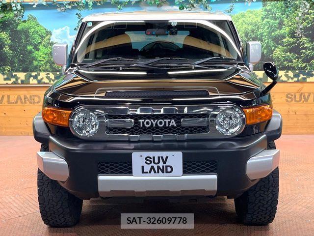 Toyota FJ CRUISER 2013-11 7058566-13