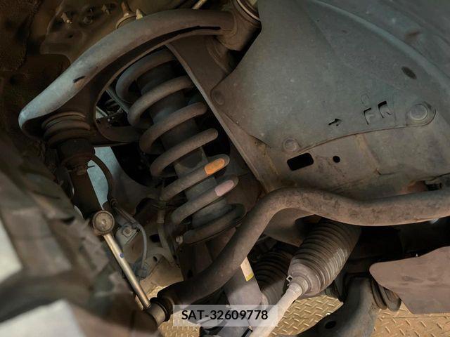 Toyota FJ CRUISER 2013-11 7058566-19
