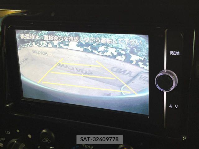 Toyota FJ CRUISER 2013-11 7058566-3