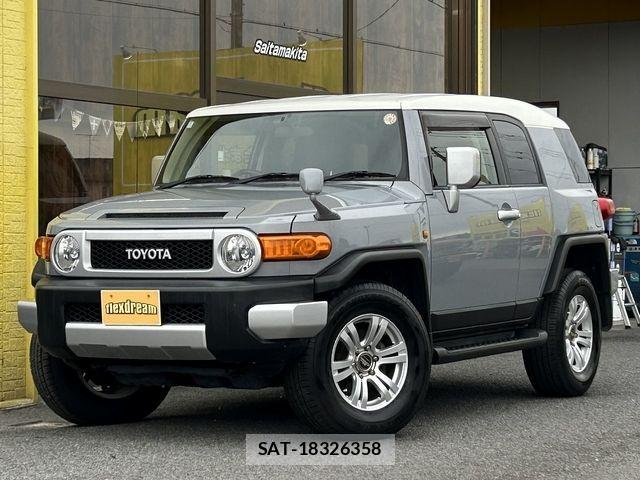 Toyota FJ CRUISER 2015-01 7058564-0