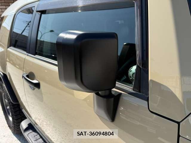 Toyota FJ CRUISER 2011-06 7218647-5
