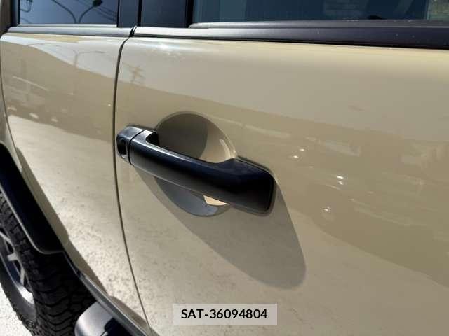 Toyota FJ CRUISER 2011-06 7218647-7
