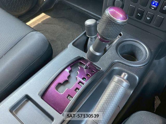 Toyota FJ CRUISER 2012-04 7218646-12