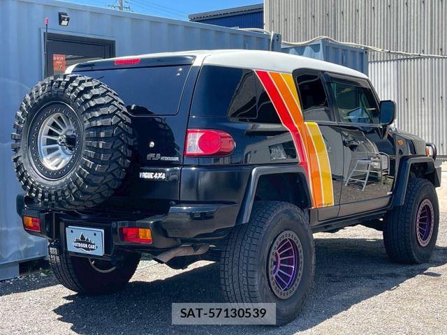 Toyota FJ CRUISER 2012-04 7218646-1