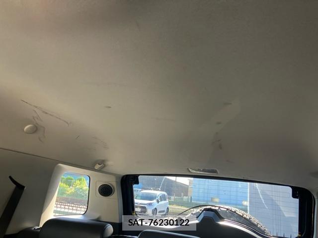 Toyota FJ CRUISER 2012-04 7218648-13