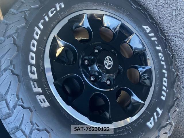 Toyota FJ CRUISER 2012-04 7218648-8