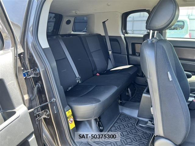 Toyota FJ CRUISER 2011-07 7218642-12
