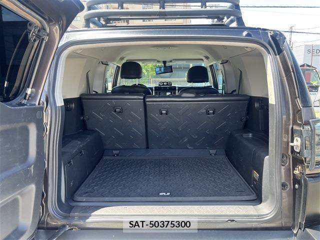 Toyota FJ CRUISER 2011-07 7218642-13