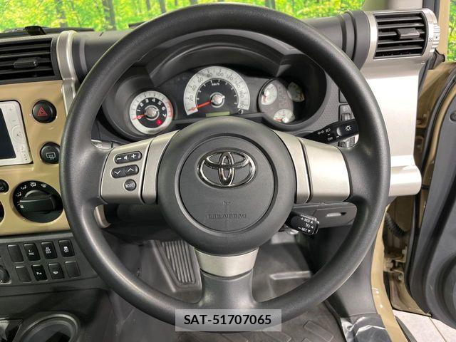 Toyota FJ CRUISER 2012-06 7218652-10