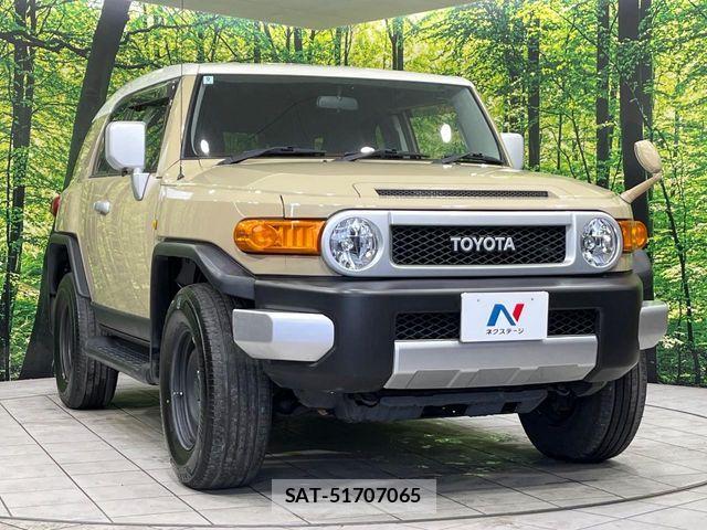 Toyota FJ CRUISER 2012-06 7218652-15