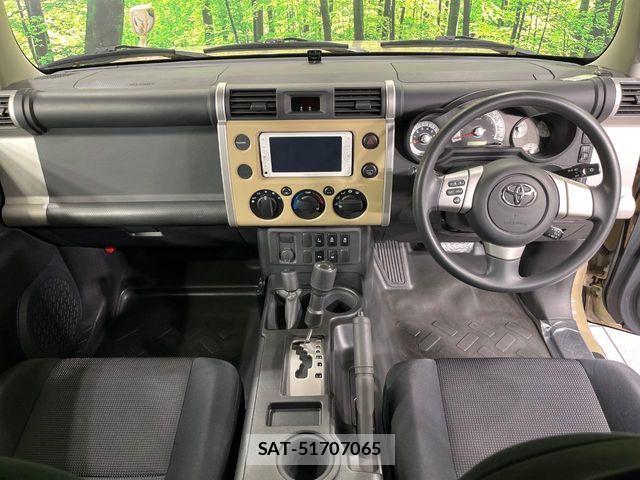Toyota FJ CRUISER 2012-06 7218652-1