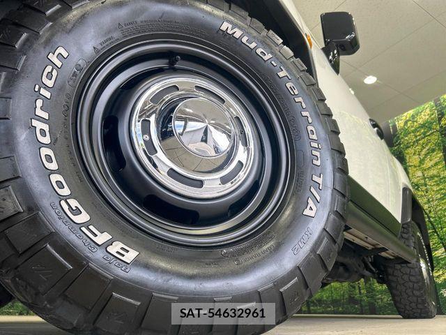 Toyota FJ CRUISER 2017-10 7218657-11