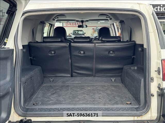 Toyota FJ CRUISER 2012-07 7218649-11