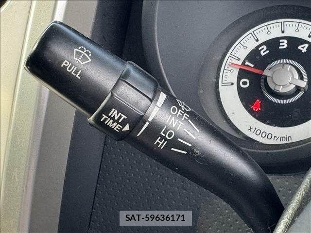 Toyota FJ CRUISER 2012-07 7218649-15