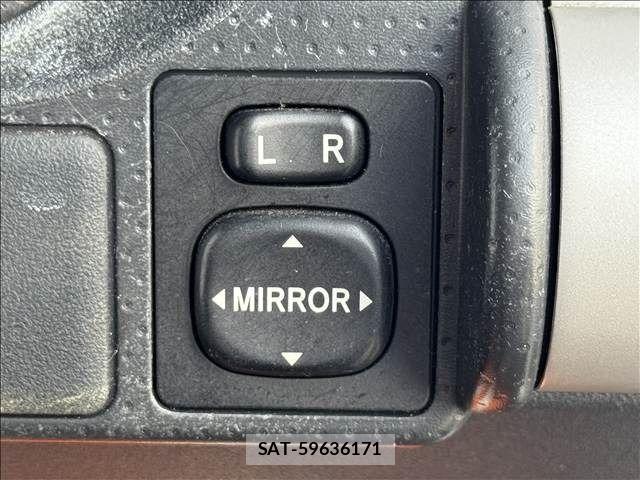 Toyota FJ CRUISER 2012-07 7218649-28