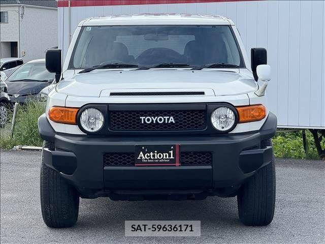 Toyota FJ CRUISER 2012-07 7218649-2
