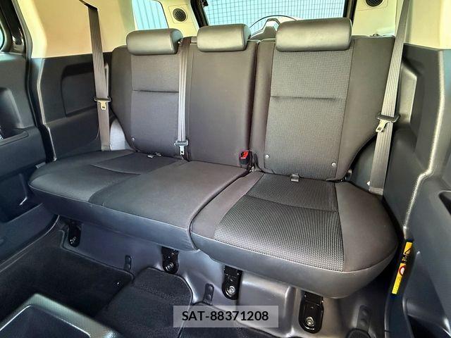 Toyota FJ CRUISER 2011-10 7218641-14