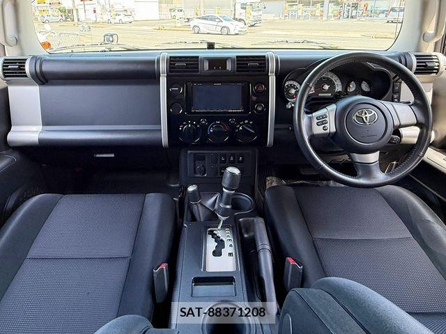 Toyota FJ CRUISER 2011-10 7218641-2