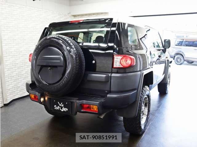 Toyota FJ CRUISER 2013-01 7218650-16
