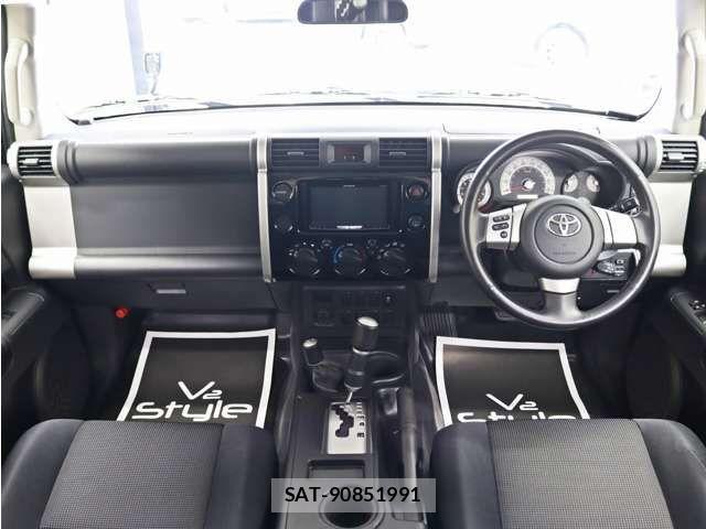 Toyota FJ CRUISER 2013-01 7218650-3