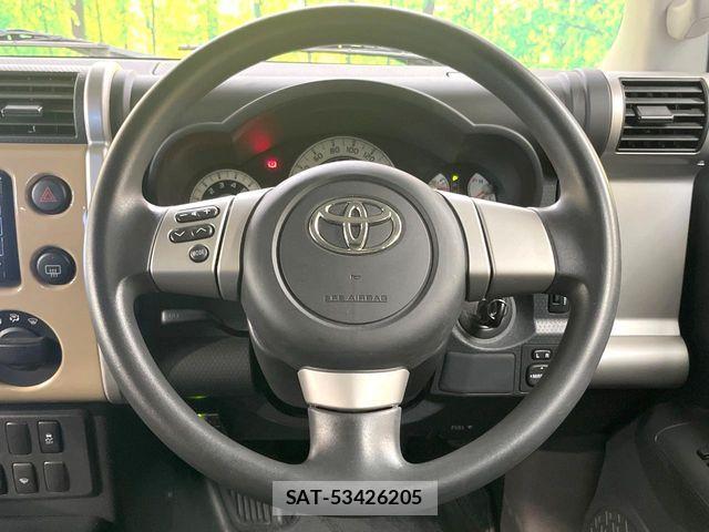 Toyota FJ CRUISER 2014-04 7218651-10
