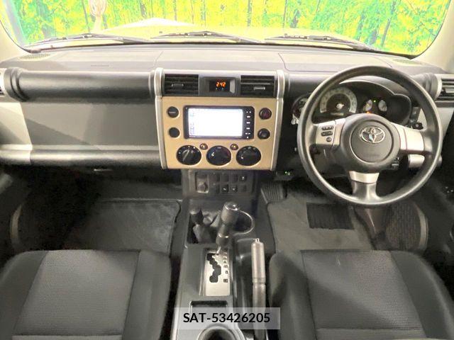 Toyota FJ CRUISER 2014-04 7218651-1