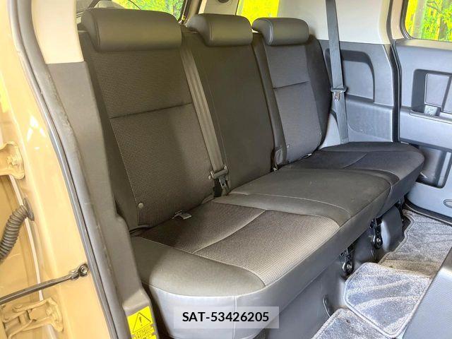 Toyota FJ CRUISER 2014-04 7218651-8