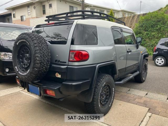 Toyota FJ CRUISER 2011-11 7250815-3