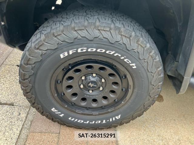 Toyota FJ CRUISER 2011-11 7250815-6