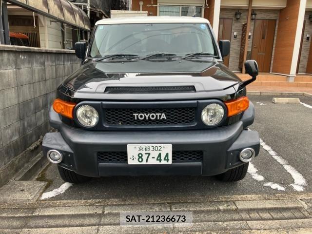 Toyota FJ CRUISER 2012-02 7250816-0