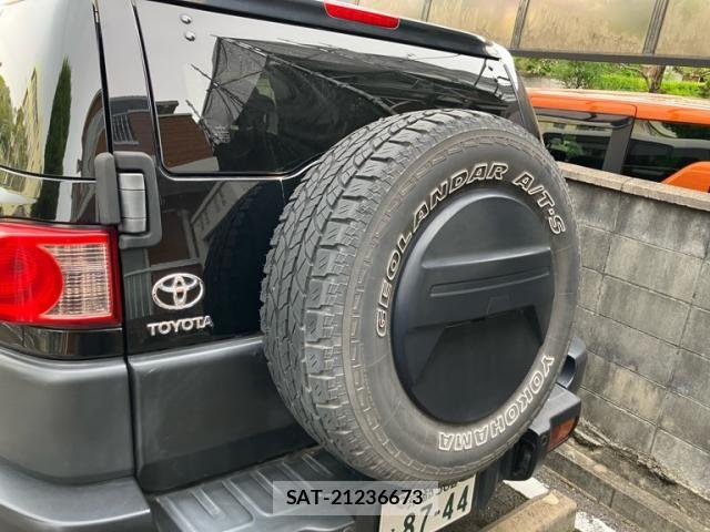 Toyota FJ CRUISER 2012-02 7250816-1