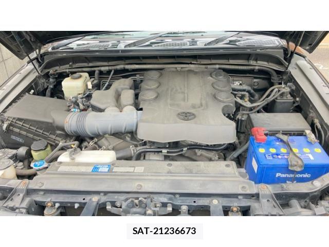 Toyota FJ CRUISER 2012-02 7250816-21