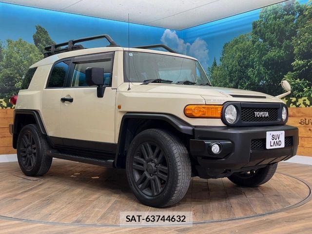Toyota FJ CRUISER 2018-03 7250810-17