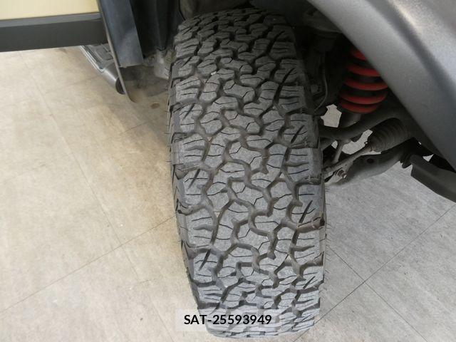 Toyota FJ CRUISER 2010-11 7250814-12