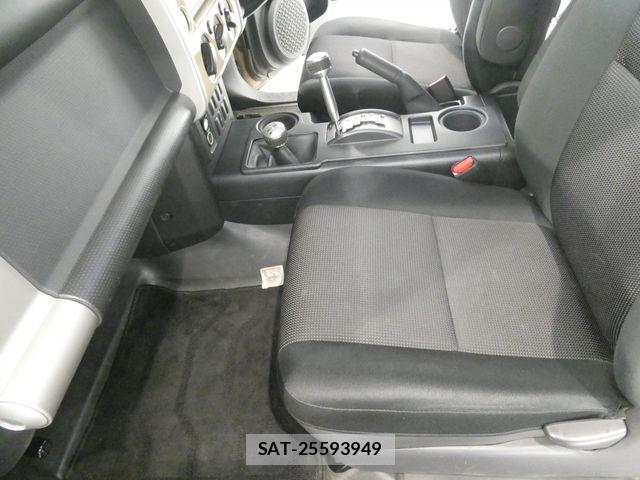 Toyota FJ CRUISER 2010-11 7250814-19