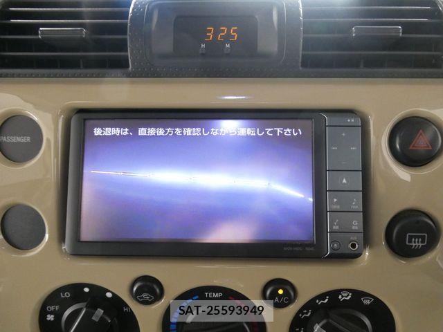 Toyota FJ CRUISER 2010-11 7250814-27