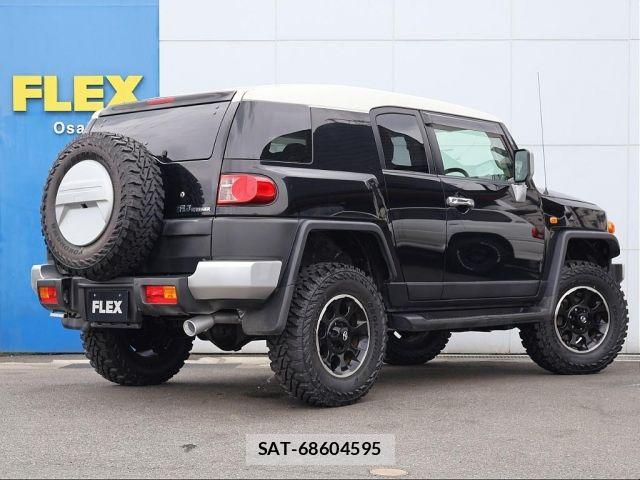 Toyota FJ CRUISER 2011-01 7271896-1